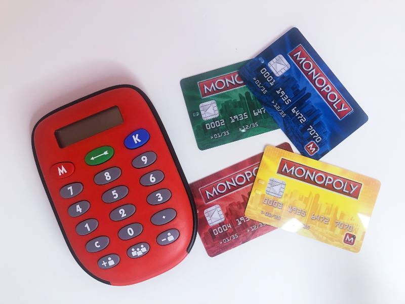 Monopoly electronic banking unit and cards