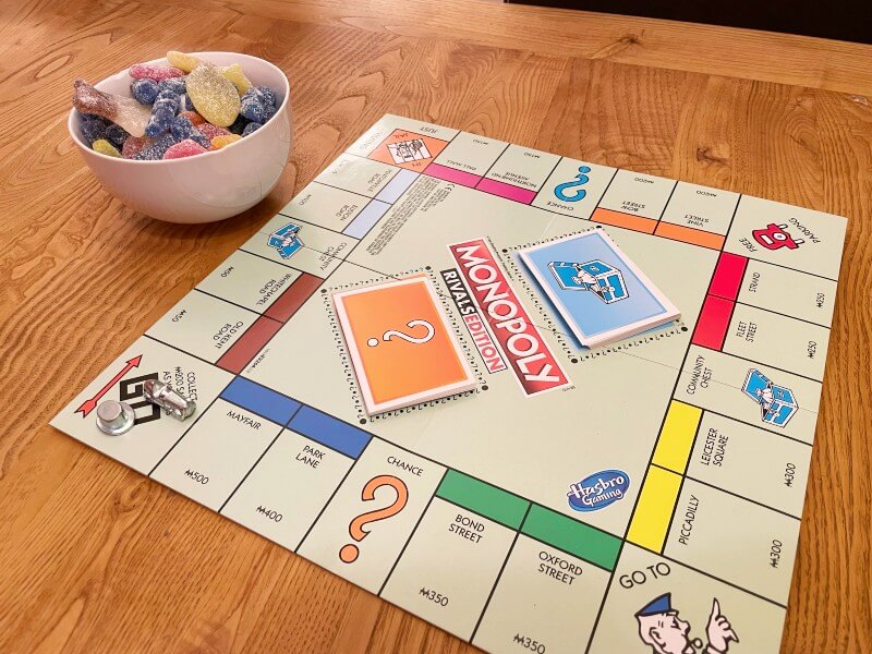 Monopoly Rivals Edition