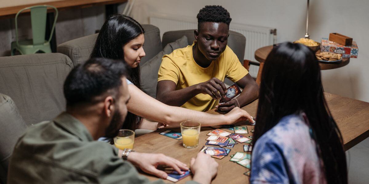 friends playing card games