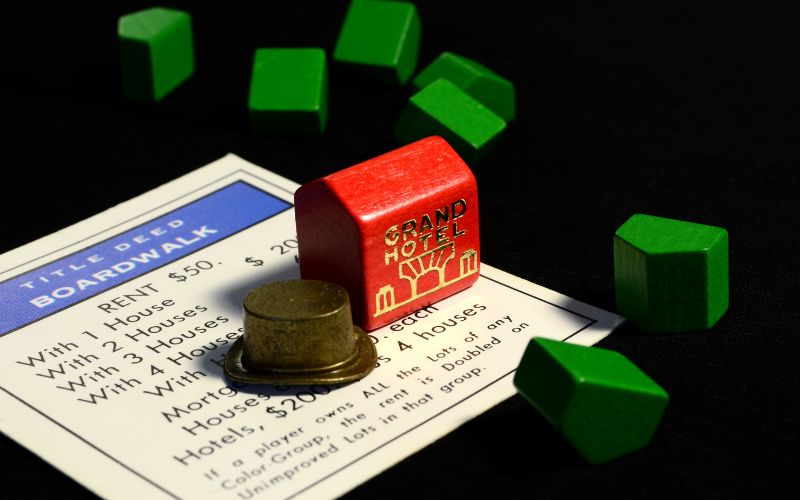 Monopoly wooden houses